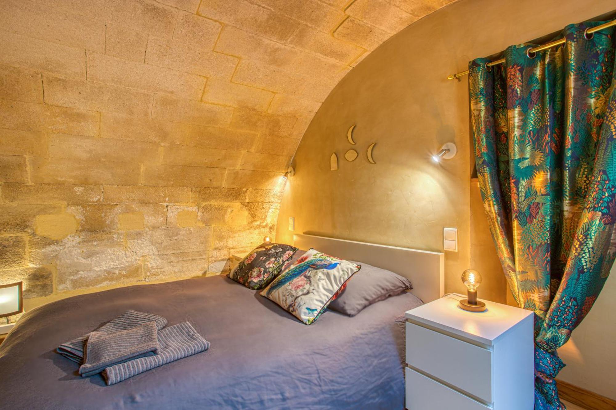 La Chapelle Du Miracle Apartment อาวีญง ภายนอก รูปภาพ